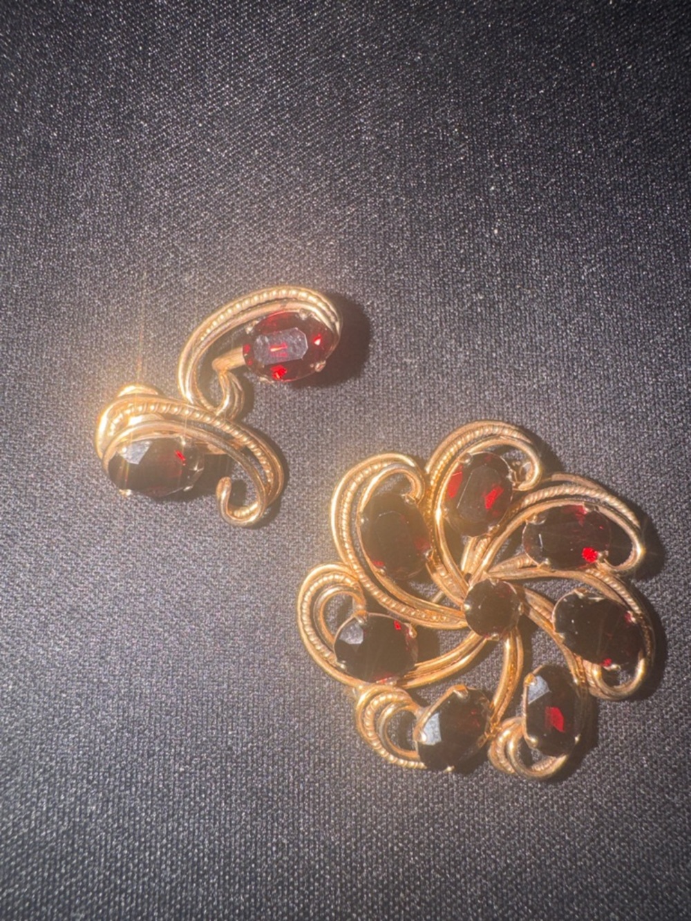 1/20 12k gold filled  Swirl Brooch with Deep Red Gem Accents